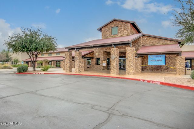 5283 S ALMOND Drive, Gilbert, AZ 85298