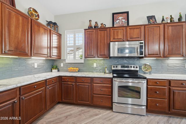 5283 S ALMOND Drive, Gilbert, AZ 85298