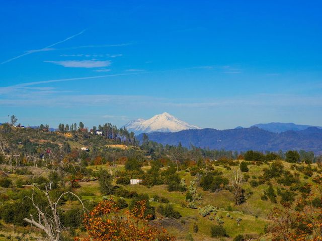 9705 Swasey Drive, Redding, CA 96001