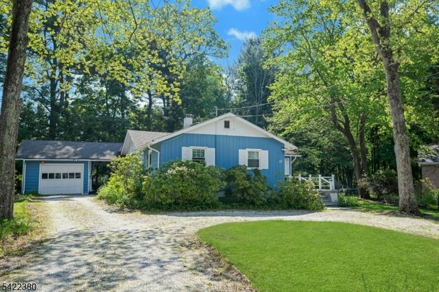 23 Cottonwood Ct, Hardyston Twp., NJ 07460