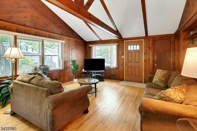 23 Cottonwood Ct, Hardyston Twp., NJ 07460