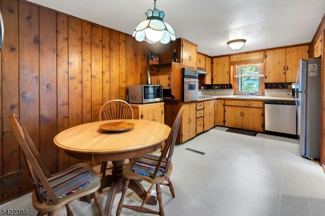 23 Cottonwood Ct, Hardyston Twp., NJ 07460
