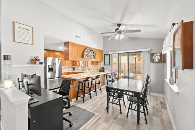 2793 Coy Dr, Yuba City, CA 95993