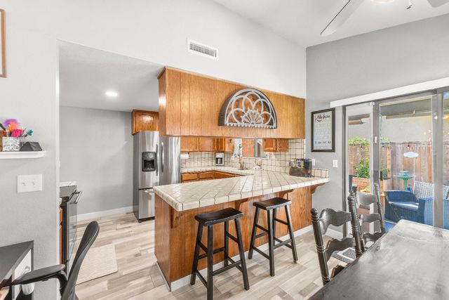 2793 Coy Dr, Yuba City, CA 95993