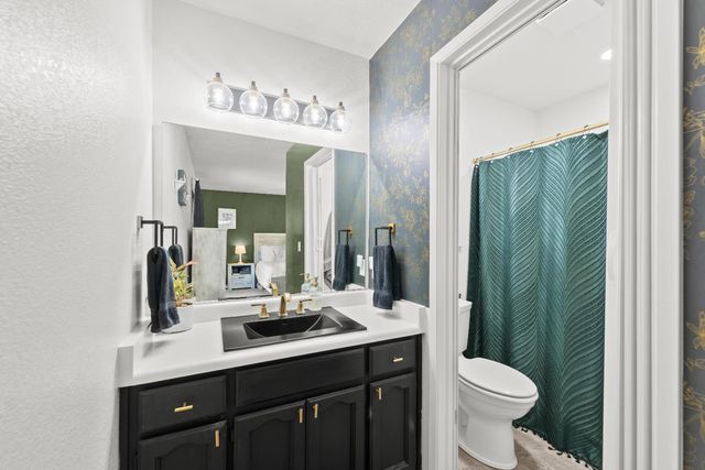 2793 Coy Dr, Yuba City, CA 95993