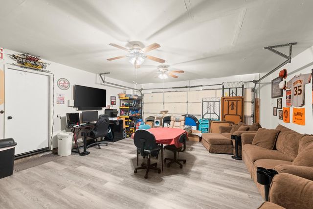 2793 Coy Dr, Yuba City, CA 95993