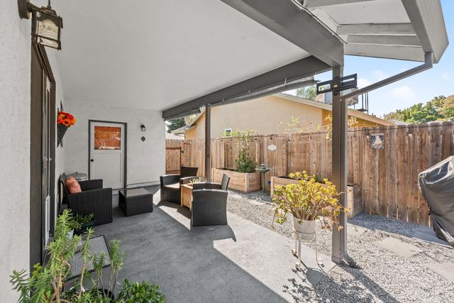 2793 Coy Dr, Yuba City, CA 95993