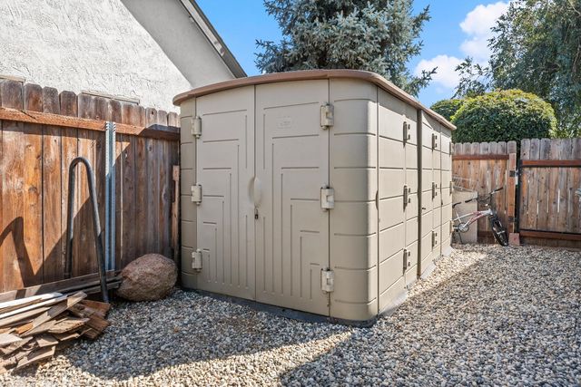 2793 Coy Dr, Yuba City, CA 95993