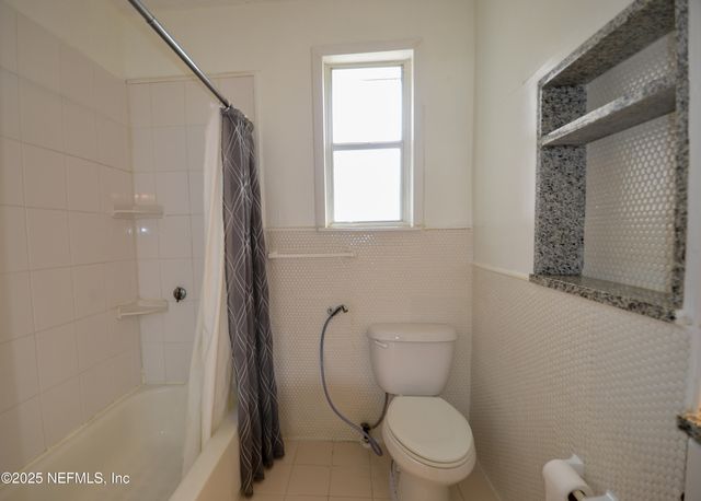 2705 SOUTHSIDE Boulevard, Jacksonville, FL 32216