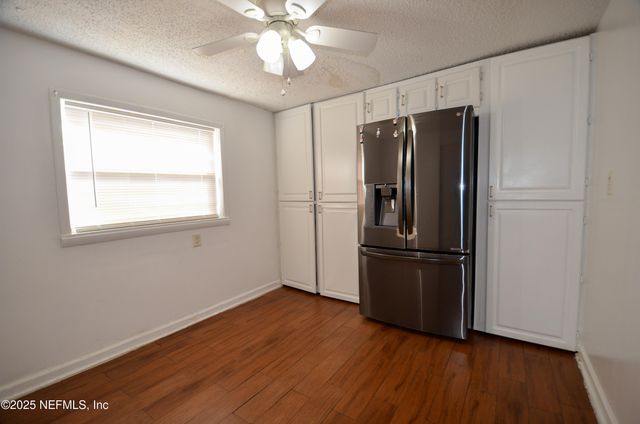 2705 SOUTHSIDE Boulevard, Jacksonville, FL 32216