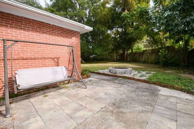 2705 SOUTHSIDE Boulevard, Jacksonville, FL 32216