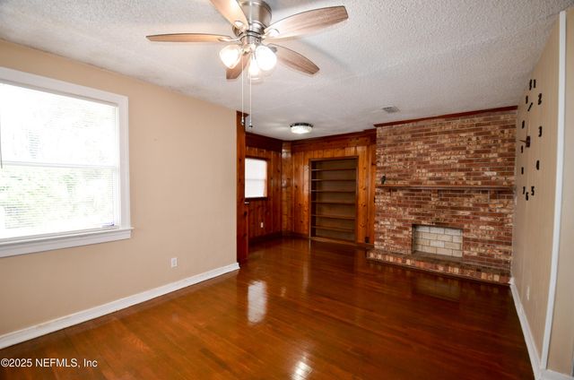 2705 SOUTHSIDE Boulevard, Jacksonville, FL 32216