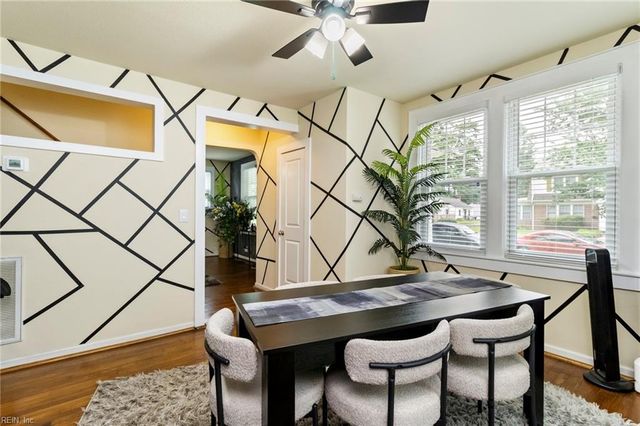 30 Dahlgren AVE, Portsmouth, VA 23702