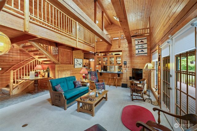323 MacLeay Road, Sequim, WA 98382