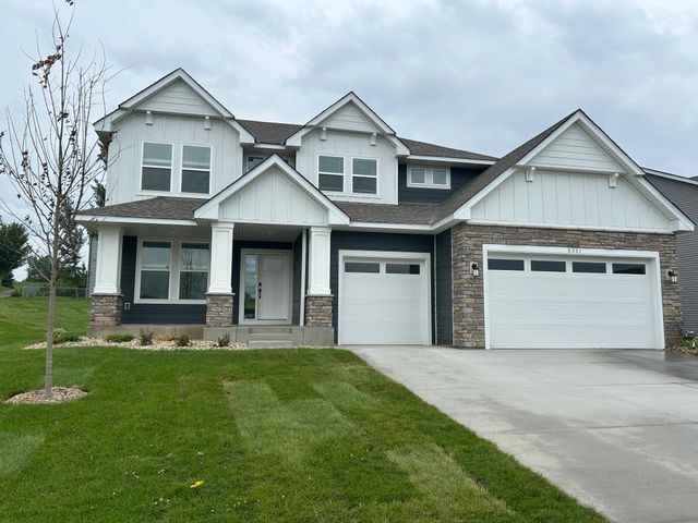 5351 Queens Drive NW, Rochester, MN 55901