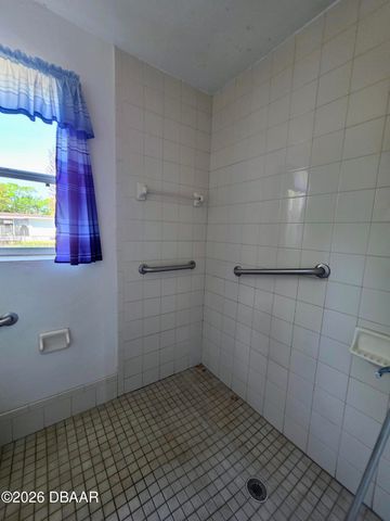 720 Berkshire Road, Daytona Beach, FL 32114