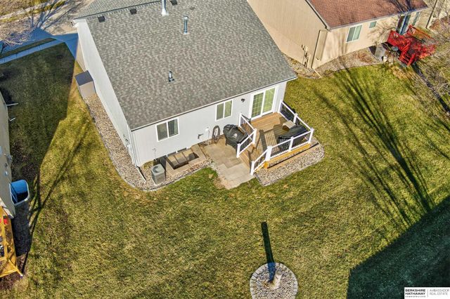 18211 Edna Street, Omaha, NE 68136