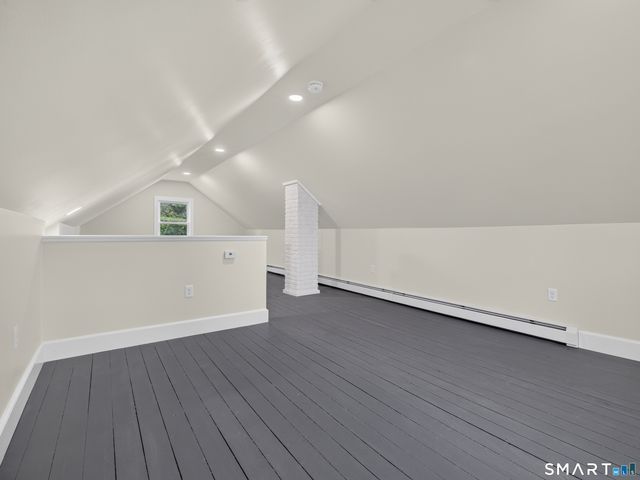 1039 North Road, Groton, CT 06340