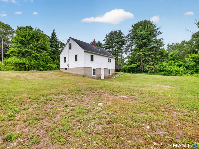 1039 North Road, Groton, CT 06340