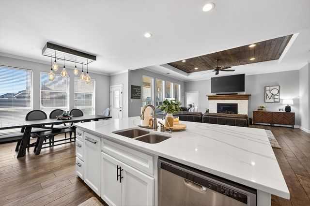 1206 Desert Rose Dr, Midland, TX 79705