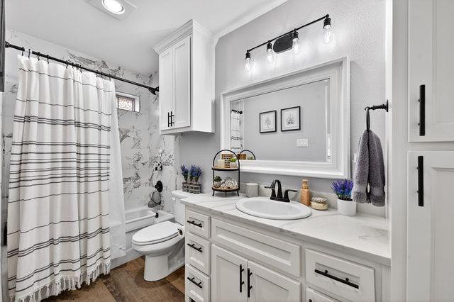 1206 Desert Rose Dr, Midland, TX 79705