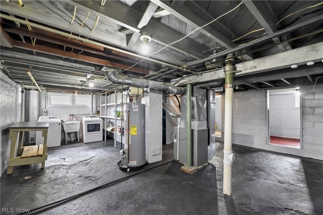 471 Columbus Street, Bedford, OH 44146