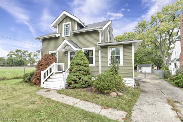 471 Columbus Street, Bedford, OH 44146