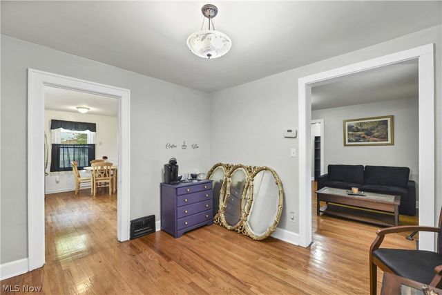 471 Columbus Street, Bedford, OH 44146