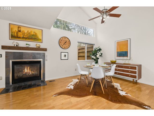 17555 Nw SHOREWOOD Dr, Beaverton, OR 97006