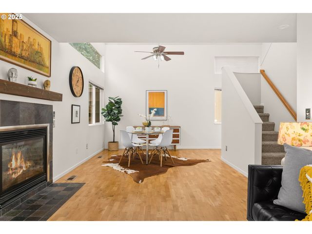 17555 Nw SHOREWOOD Dr, Beaverton, OR 97006