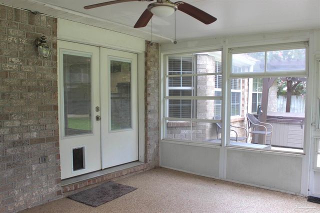 7332 Tannehill Dr, Pensacola, FL 32526