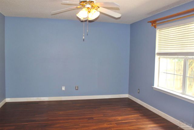 7332 Tannehill Dr, Pensacola, FL 32526