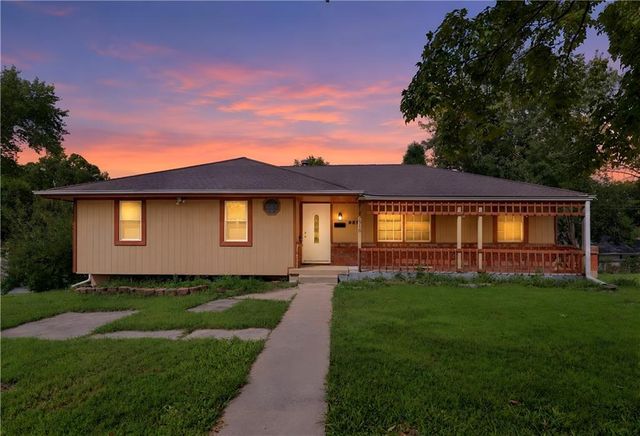 9816 Bellaire Street, Kansas City, MO 64134
