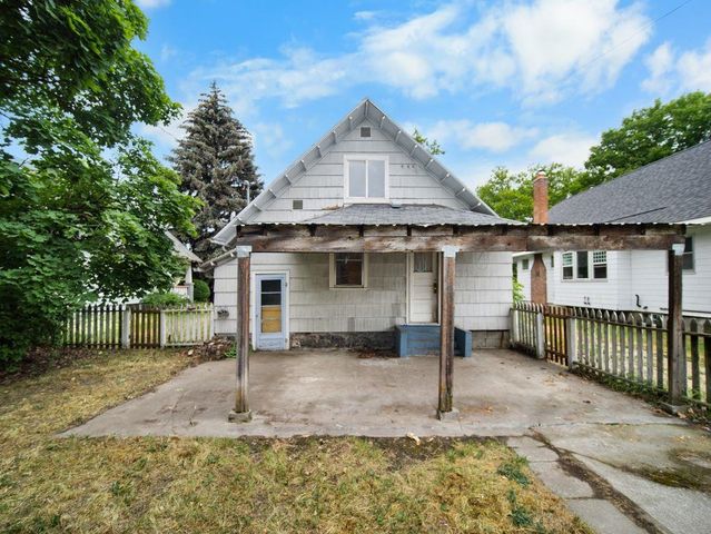 2618 N Stevens St, Spokane, WA 99205
