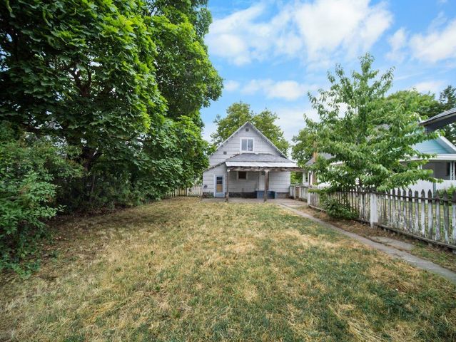 2618 N Stevens St, Spokane, WA 99205