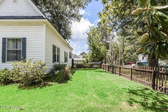 625 E 2nd Street, Crowley, LA 70526