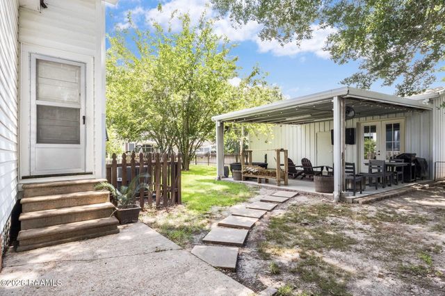 625 E 2nd Street, Crowley, LA 70526