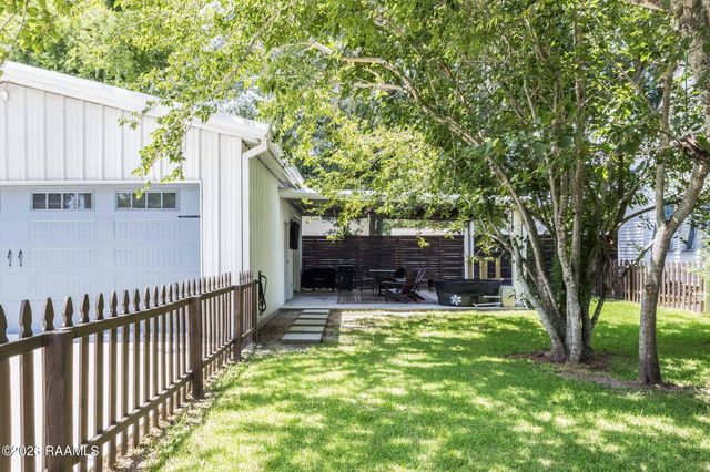 625 E 2nd Street, Crowley, LA 70526