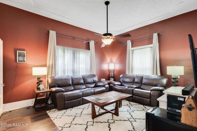 625 E 2nd Street, Crowley, LA 70526