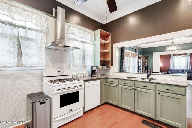 625 E 2nd Street, Crowley, LA 70526