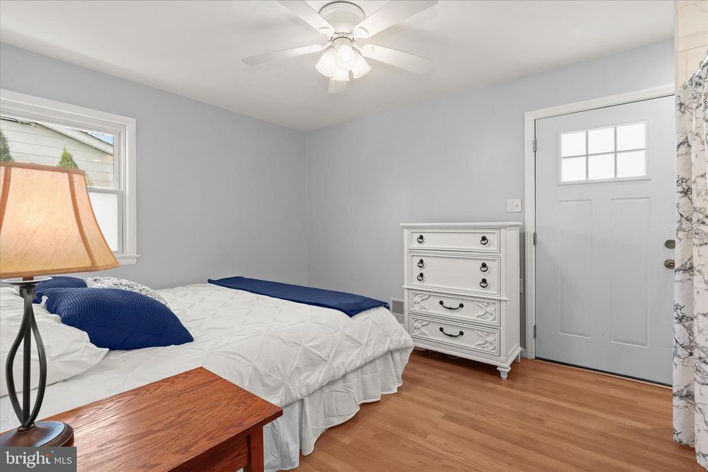 Image 19 of property listing at 1309 TANEY AVE, Frederick, MD 21702