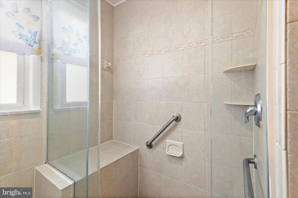 Image 25 of property listing at 1309 TANEY AVE, Frederick, MD 21702