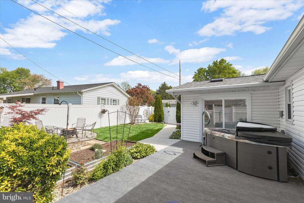 Image 36 of property listing at 1309 TANEY AVE, Frederick, MD 21702