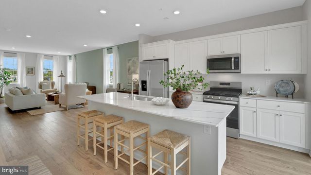 317 LANTERN COURT, Sellersville, PA 18960