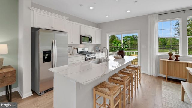 317 LANTERN COURT, Sellersville, PA 18960