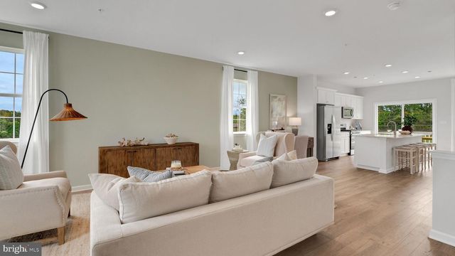 317 LANTERN COURT, Sellersville, PA 18960