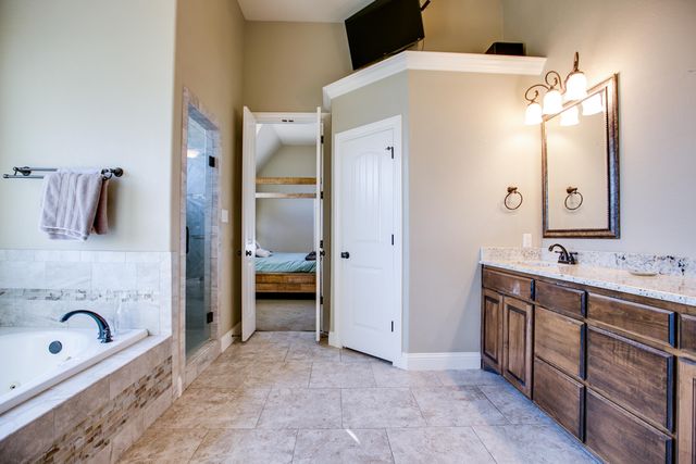 1009 Ashford Drive, San Angelo, TX 76901