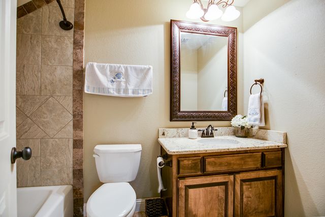 1009 Ashford Drive, San Angelo, TX 76901