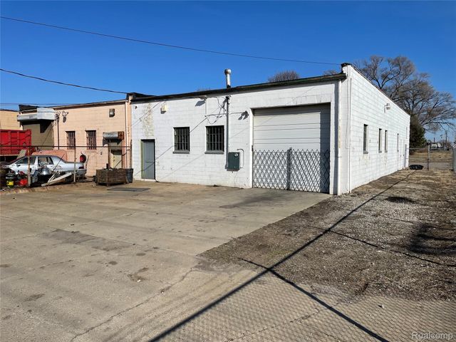 17605 Filer Street, Detroit, MI 48212