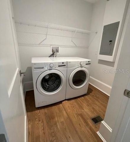 446 RUTH LANE, Orlando, FL 32801